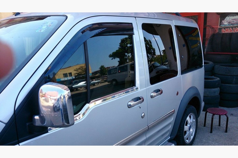 Ford Connect 2010-2013 Exterior window trim (2 pcs, stainless steel) Photo 2