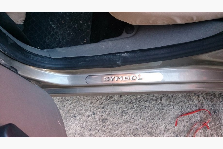 Renault Symbol 2008-2013 Door Sill Protectors OmsaLine (4 pcs, Stainless Steel) Image