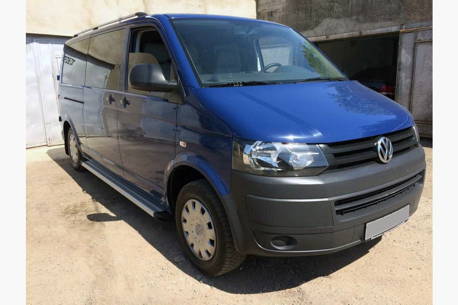 Volkswagen T6 2015-2024 Side Steps Maya V2 (2 pcs, Aluminum) Image