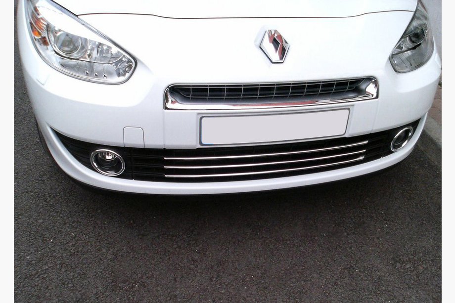 Renault Fluence 2009-2016 Bumper Grille Trim Covers (2009-2013, Stainless Steel) Image