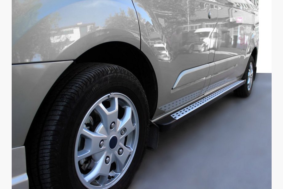 Ford Custom 2013-2022 Side Steps DOT-Line (2 pcs, Aluminum) Image