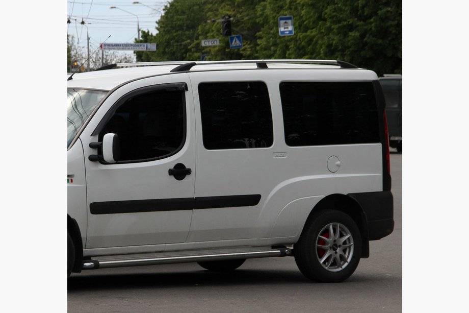 Fiat Doblo I 2005-2010 Chrome Roof Rails Photo 9
