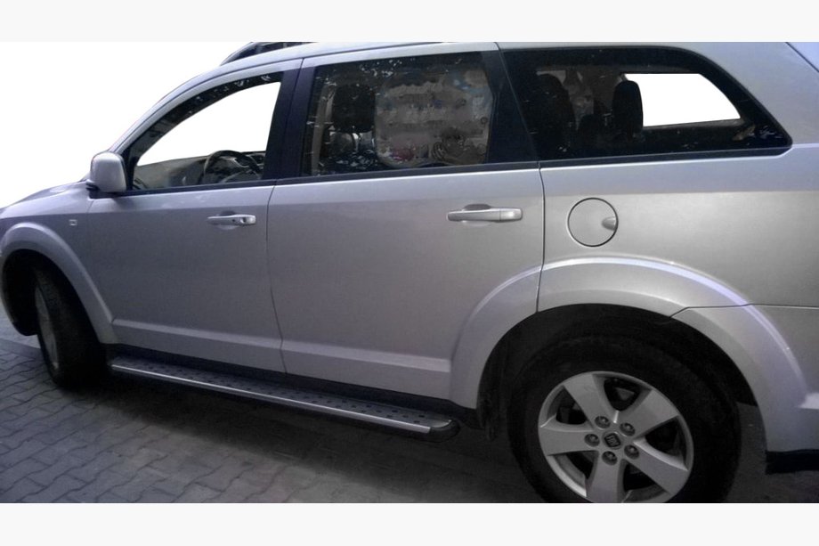 Fiat Freemont 2011-2016 Original Side Steps (2 pcs, Aluminum) Image