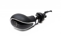Opel Astra J 2009-2015 Gear Shift Knob (5-speed, manual) photo 1