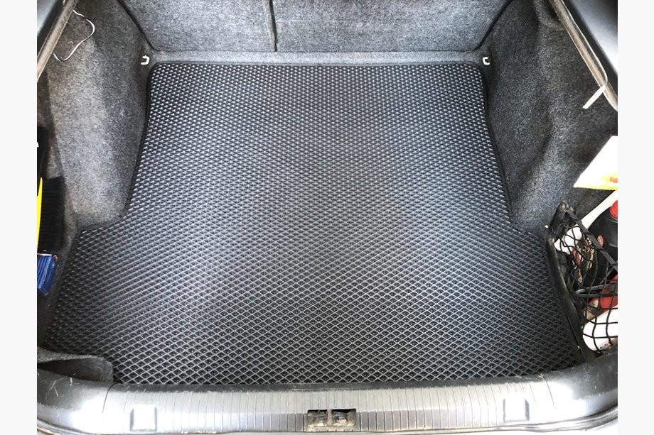 Skoda Octavia I Tour A4 1996-2010 Trunk Mat (EVA, Black) Image