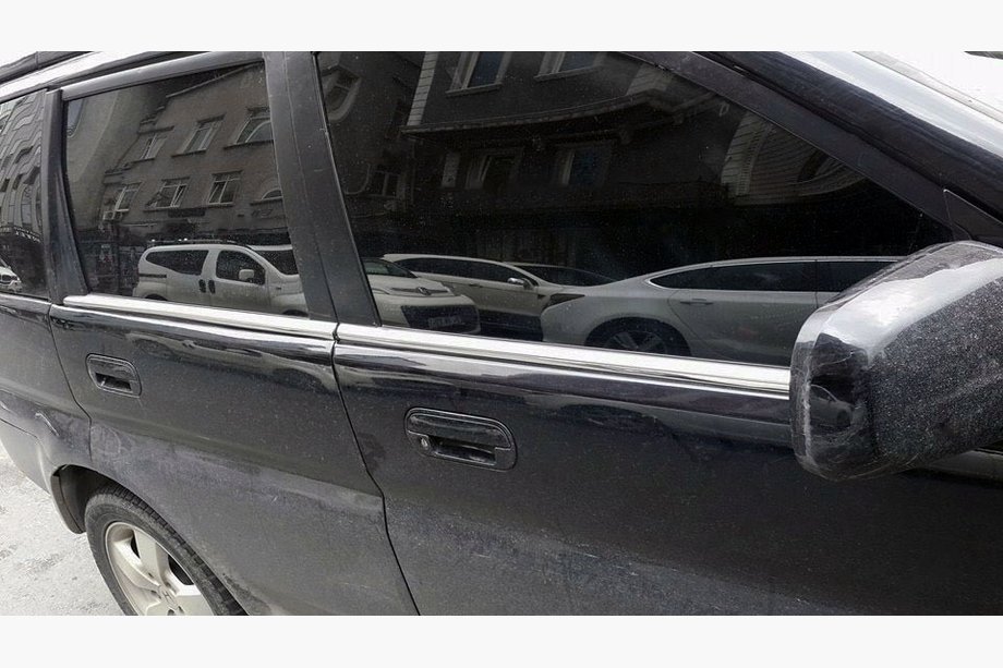 Honda HR-V 1998-2006 Window Trim Stainless Steel (4 pcs) Image