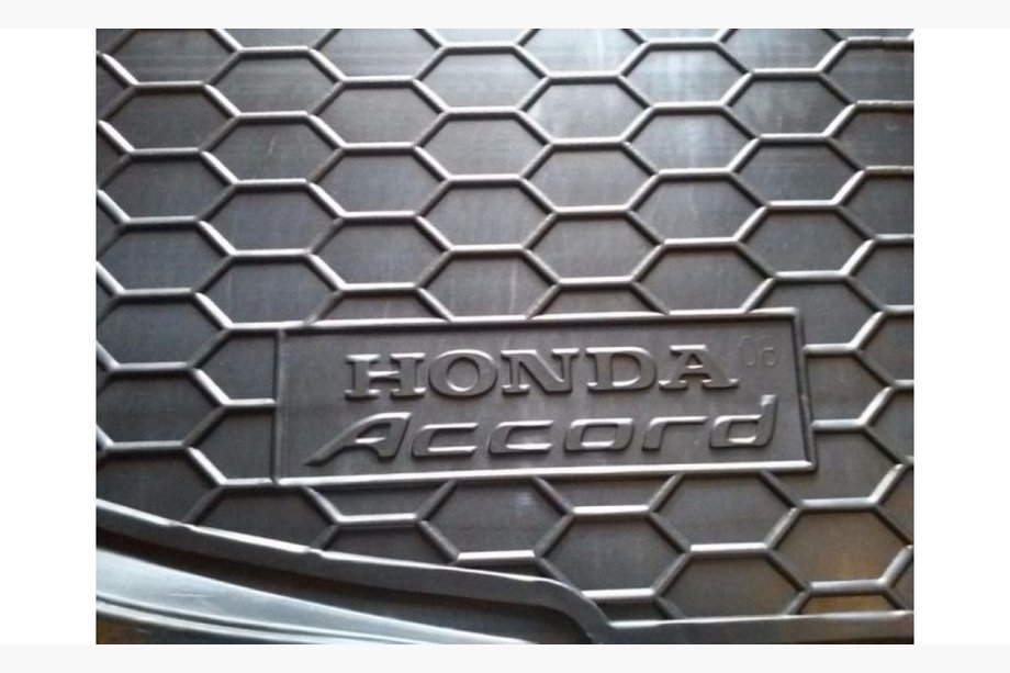 Honda Accord VIII 2008-2012 Trunk Mat SD (Autogumm, Plastic) Image