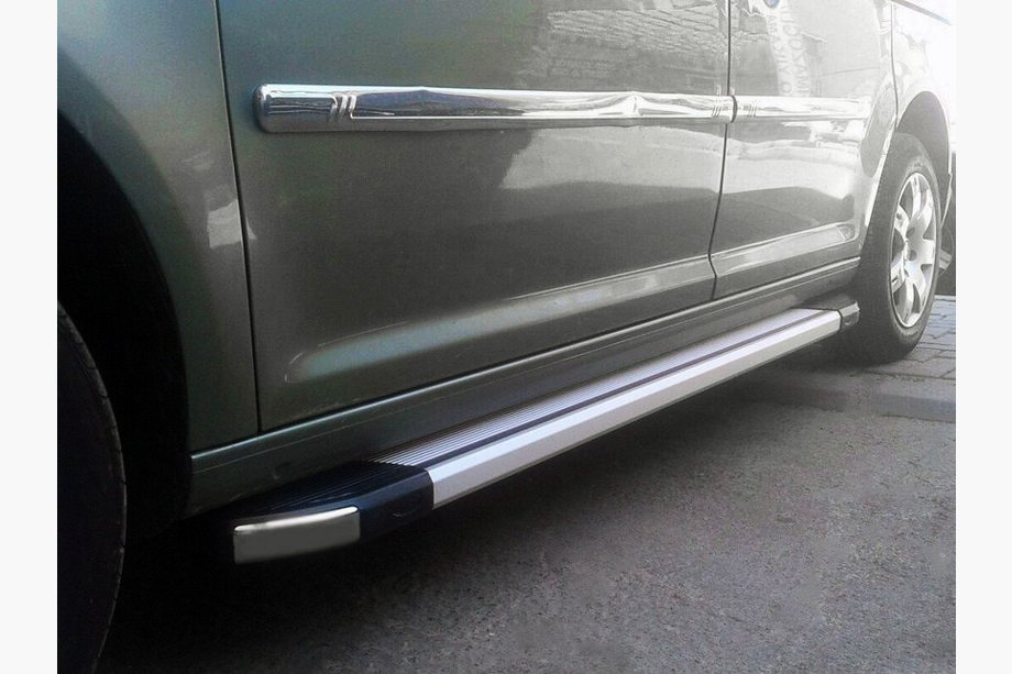 Volkswagen Caddy 2004-2010 Side Steps Rainbow (2 pcs, Aluminum) Image