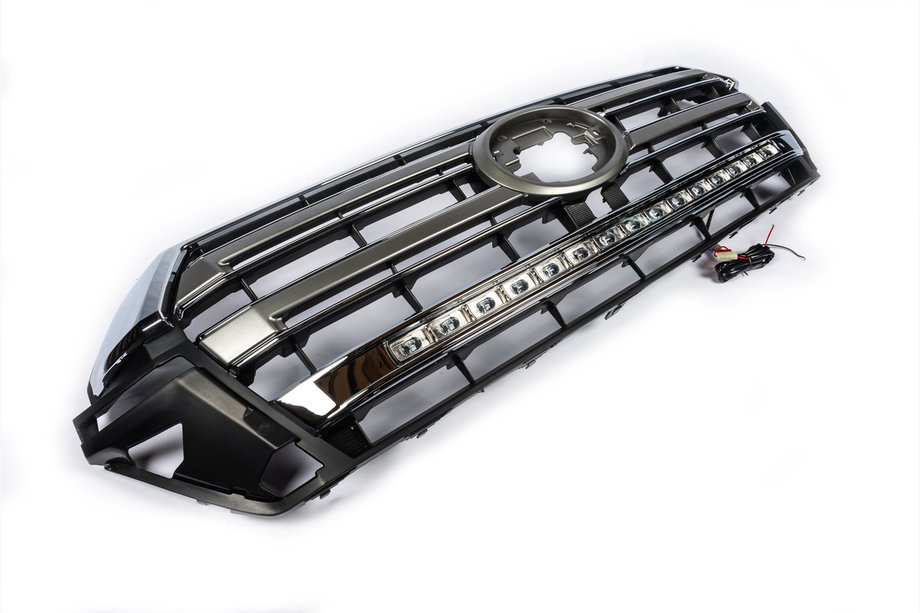 Toyota Land Cruiser 200 2007-2021 Front Grille 2016-2021 (LED) Image
