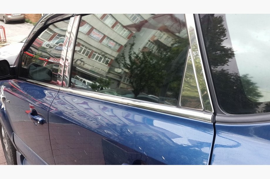 Hyundai Tucson JM 2004- Stainless Steel Pillar Covers Photo 11