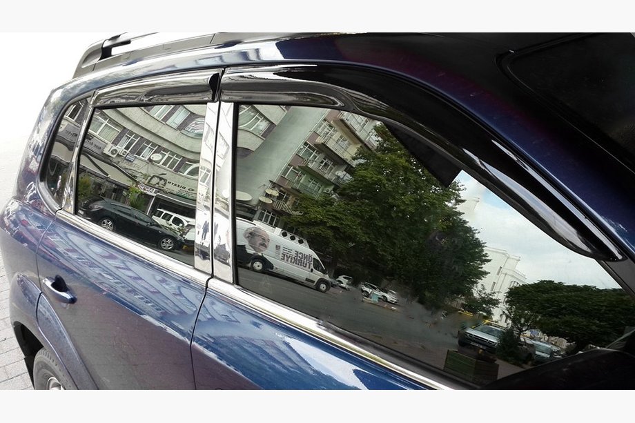 Hyundai Tucson JM 2004- Window Deflectors (4 pcs, Perflex Sport) Image