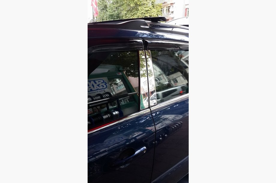 Hyundai Tucson JM 2004- Stainless Steel Pillar Covers Photo 8
