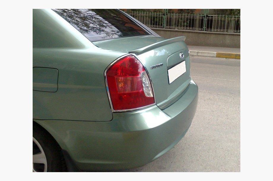 Hyundai Accent 2006-2010 Meliset Spoiler (primed for painting) Photo 1