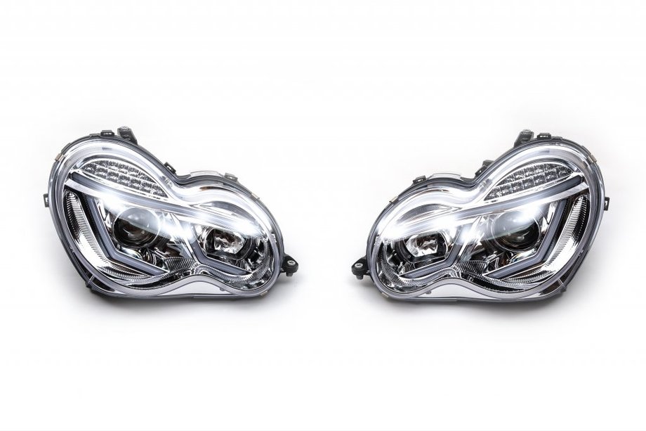 Mercedes C-class W203 2000-2007 Front headlights with LED daytime running lights (2 pcs) Dark Image