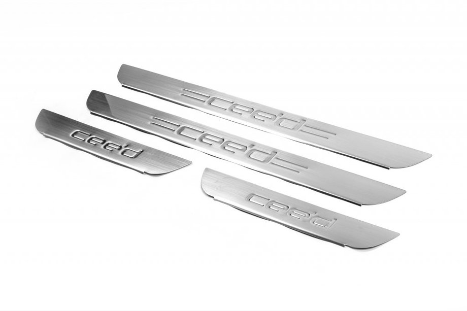 Kia Ceed 2012-2018 Door Sill Protectors OmsaLine (4 pcs, stainless steel) Image