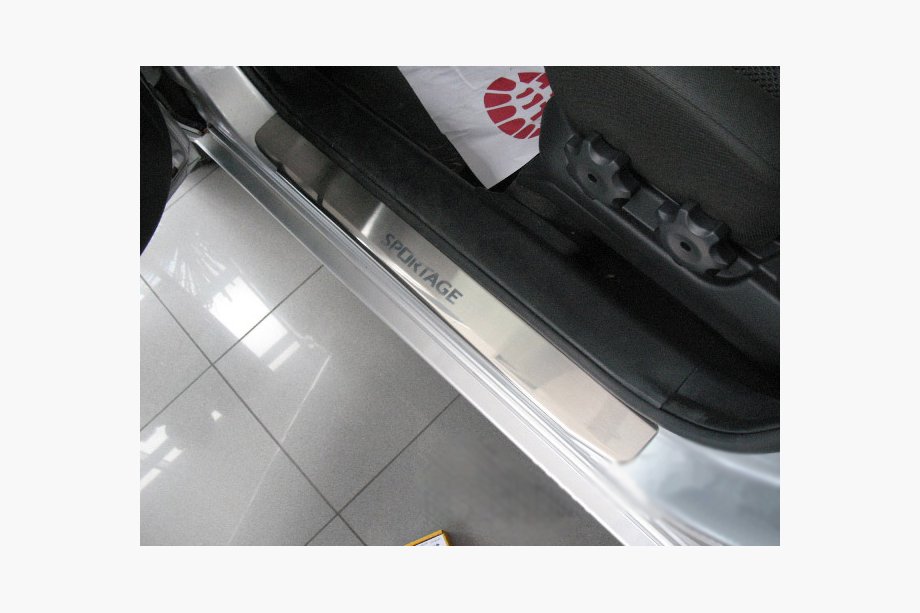 Kia Sportage 2004-2010 Door Sill Covers Nataniko (4 pcs, Stainless Steel) Image
