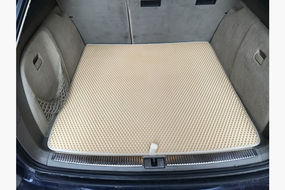 Audi A4 B7 2004-2008 EVA trunk liner (Sedan, beige) Image