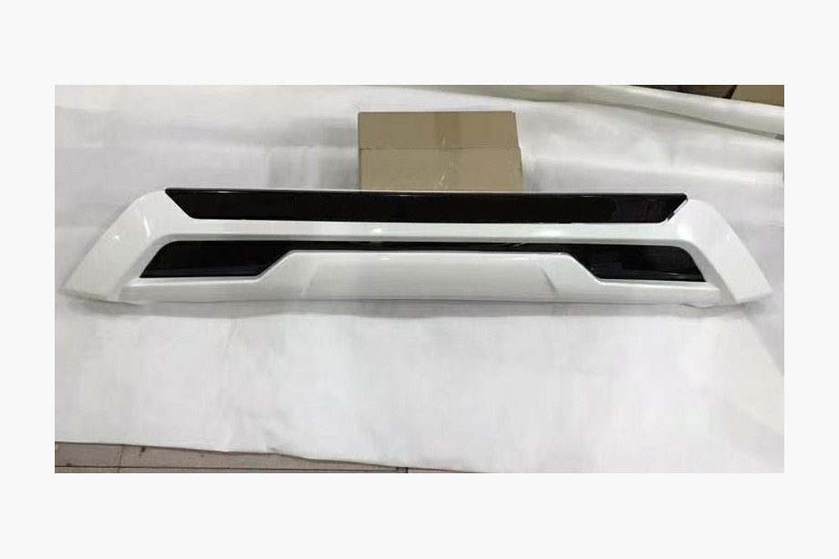 Toyota Land Cruiser 200 2007-2021 Front lip 2016↗ (ME-style, under spoiler) Black Photo 2