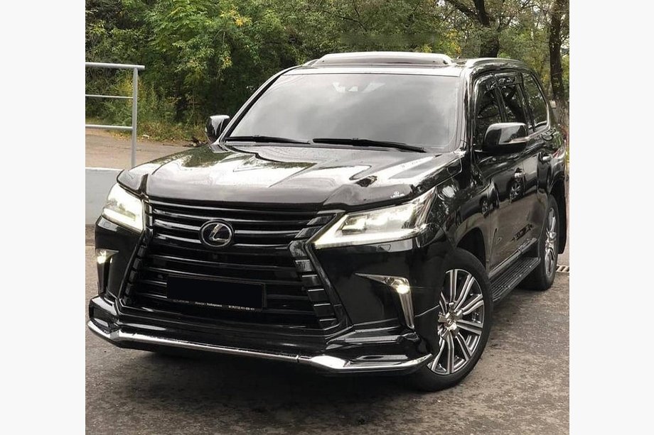 Lexus LX570/450d 2008-2022 Body Kit Set (Modellista) White Photo 2