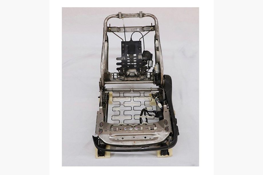 Toyota Land Cruiser 200 2007-2021 Electric Seats (2 pcs) Image