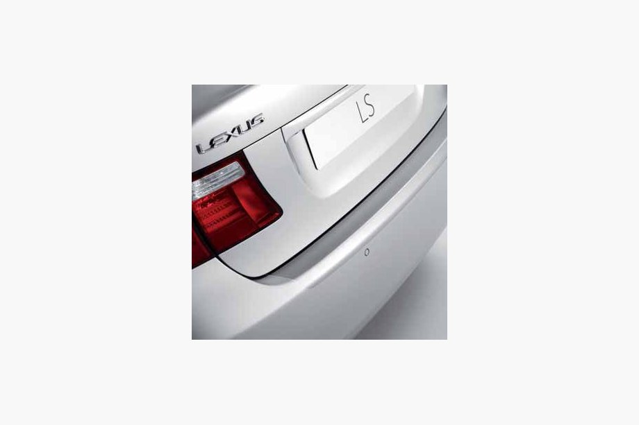 Lexus LS 2007-2017 Bumper protection film Original PZ438-F1181-00 Image