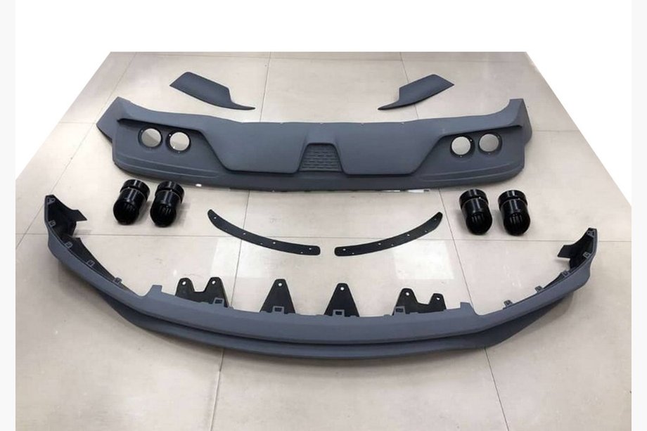 Maserati Levante 2016- Starteh Body Kit (primed for painting) Image