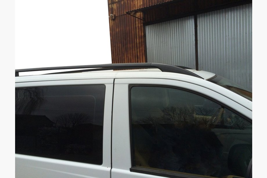 Mercedes Vito W639 2004-2014 Black Roof Rails CAN Original Design (Metal Feet) Image