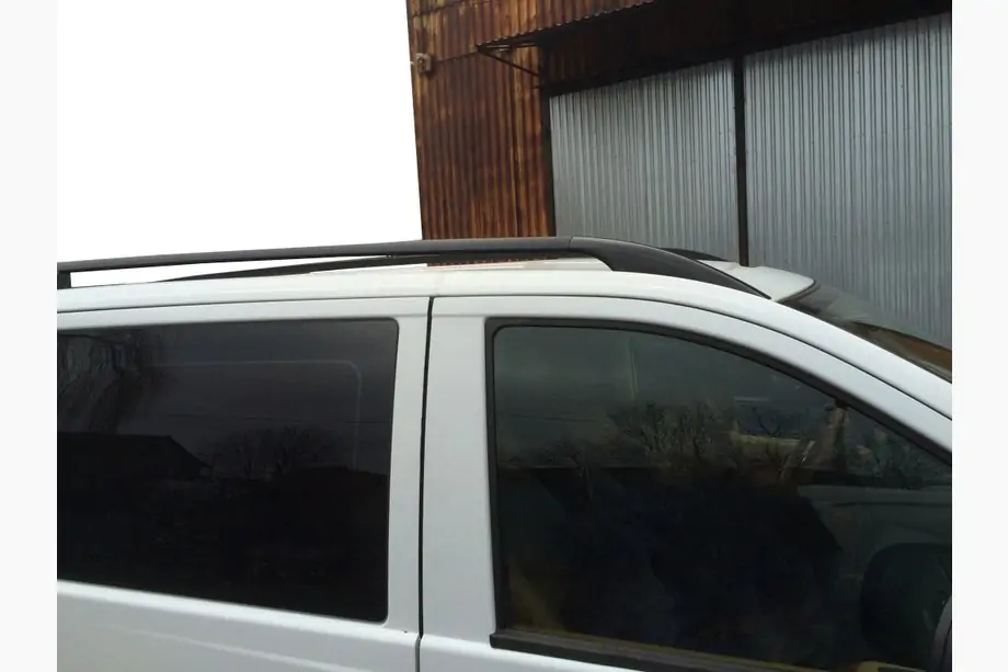 Mercedes Viano 2004-2014 Black Roof Rails CAN Original Design (Metal Feet) Image