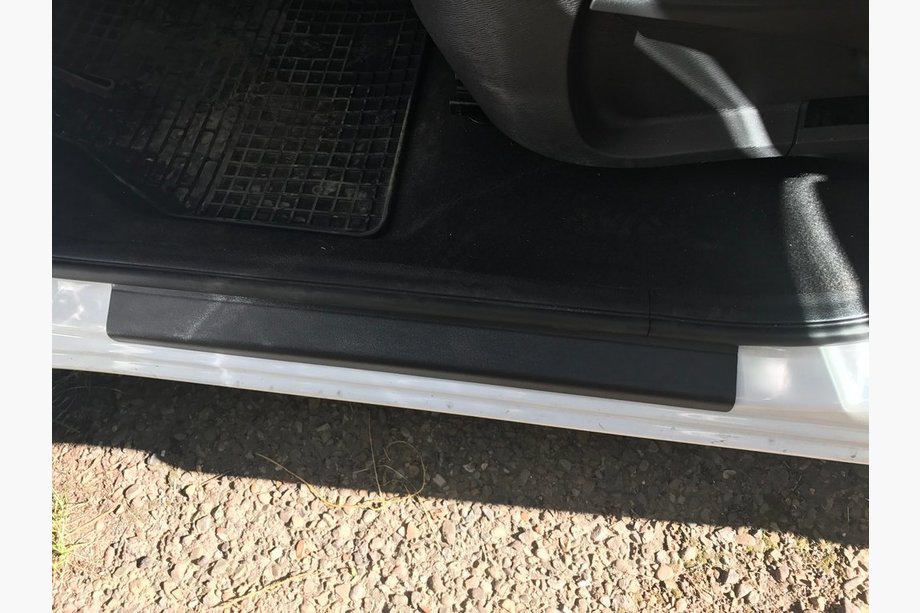Renault Kangoo 2008–2020 Door Sill Protectors DDU (2 pcs, plastic) Photo 4