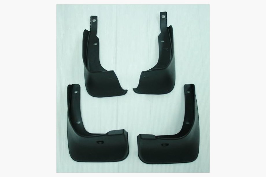 Mercedes E-class W124 1984–1997 Original Mud Flaps Set (4 pcs) Image