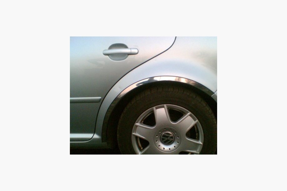 Renault Sandero 2013-2022 Stainless Steel Fender Trim (4 pcs) 2013-2016 Image