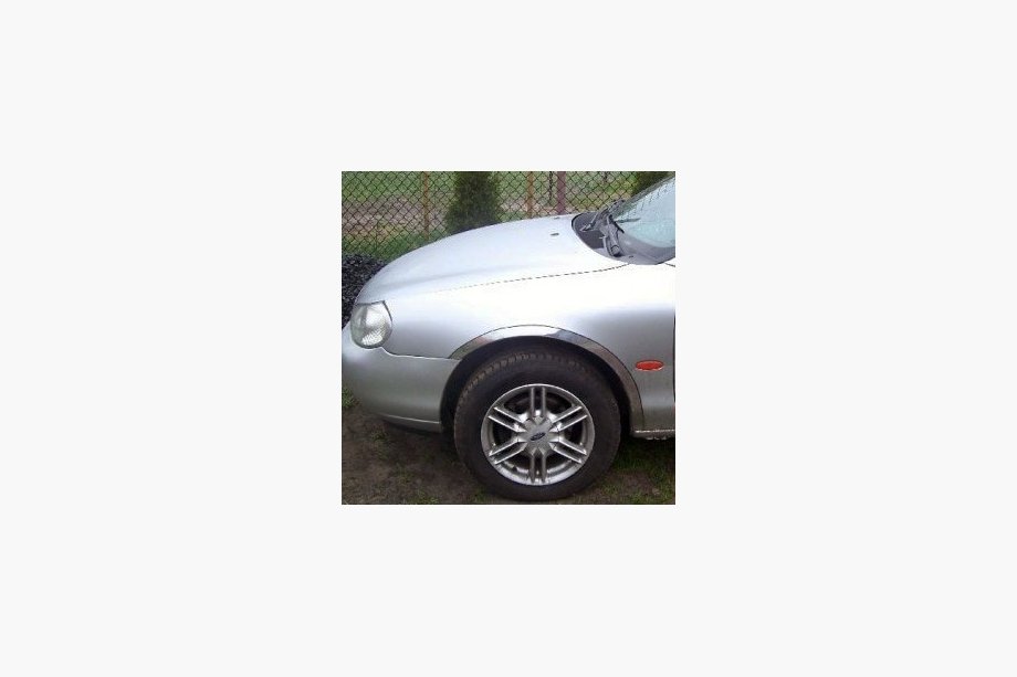 Ford Mondeo 2000-2007 Stainless Steel Fender Trim (4 pcs) Image