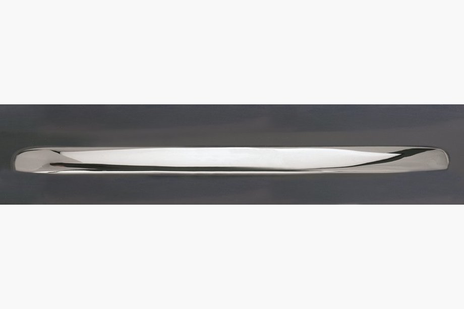 Mercedes E-class W210 1995-2002 Chrome trim above license plate (SW, stainless steel) Photo 1