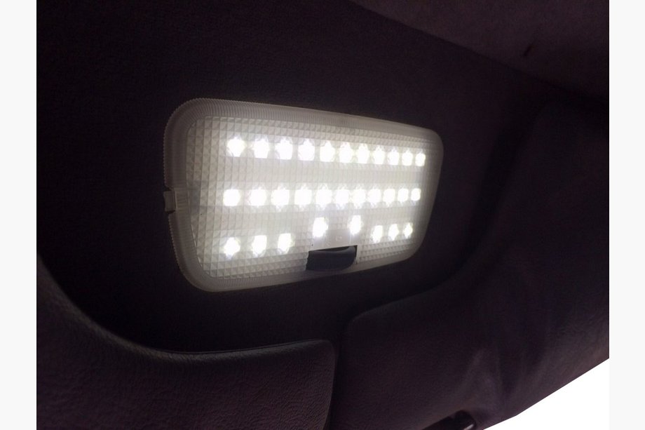 Mercedes Sprinter W906 2006–2018 Additional Interior Light Image