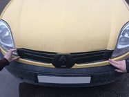 Renault Kangoo 1998-2008 Upper Winter Grille Cover (2003-2008) glossy photo 4