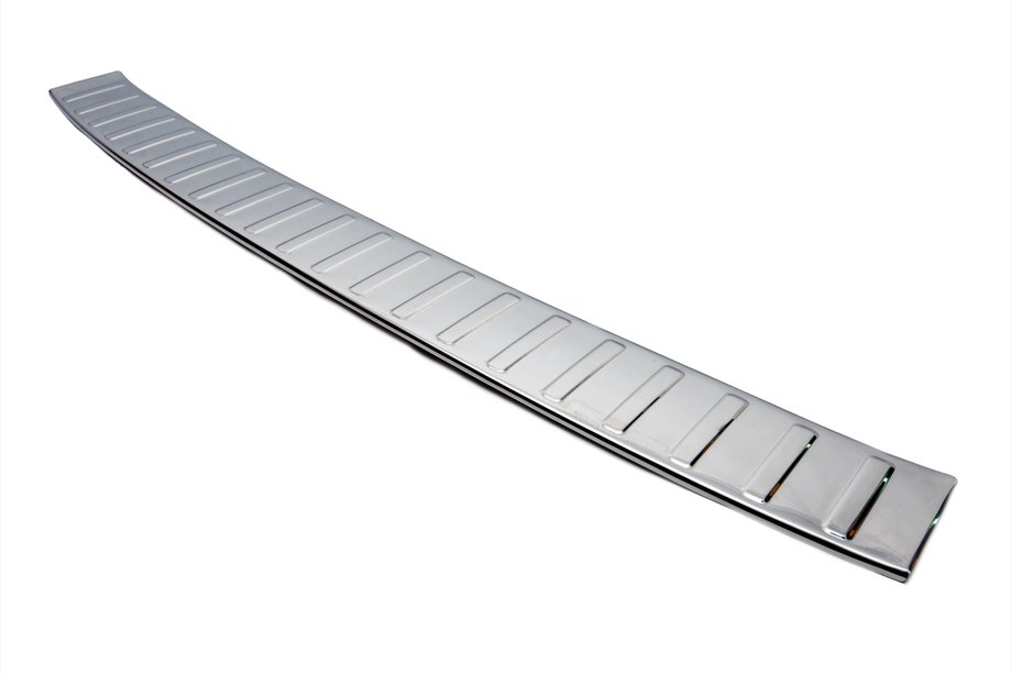 Skoda Kamiq 2019- Rear Bumper Protector Carmos Stainless Steel Image