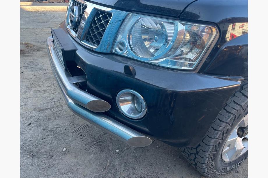 Nissan Patrol Y61 1997-2011 Front bumper assembly used (2004-2008) Image