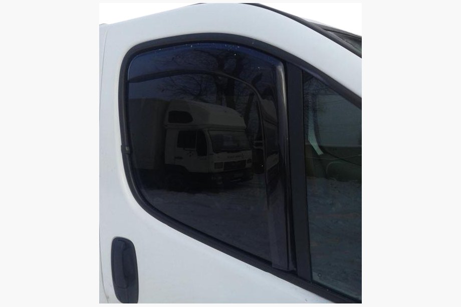Renault Trafic 2015- Clearance! In-Channel Wind Deflectors (2 pcs, HIC) Image