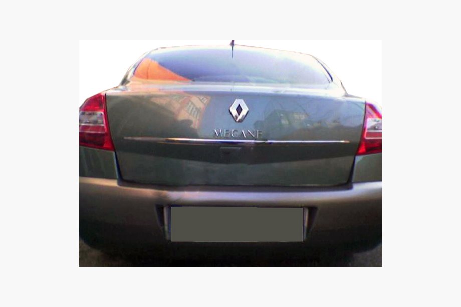 Renault Megane II 2004-2009 Chrome trim above license plate (SD, stainless steel) Image