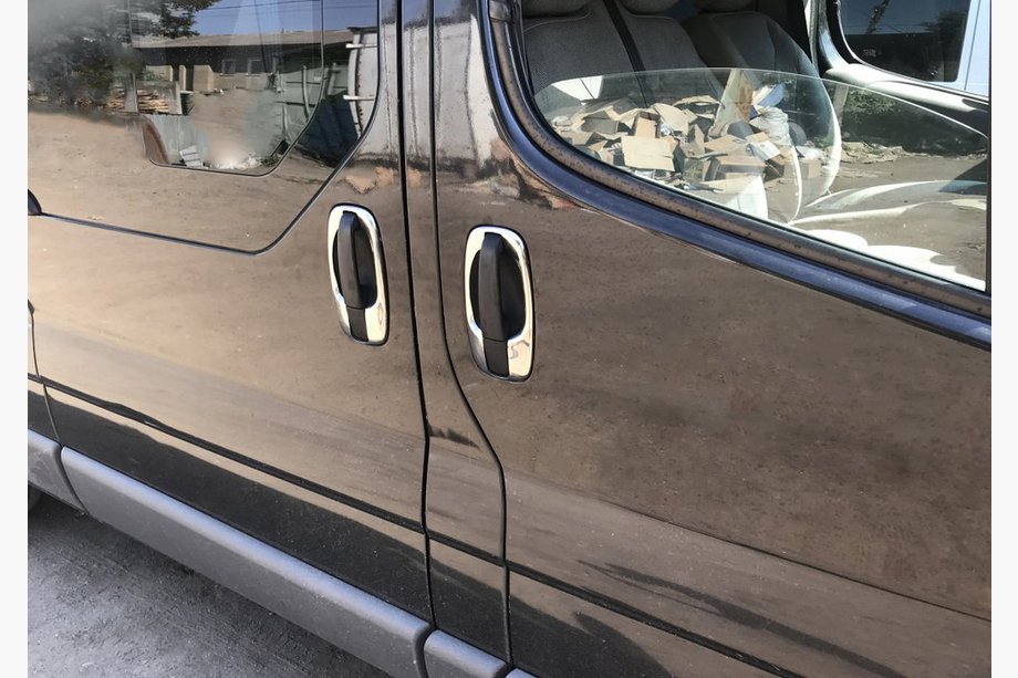 Nissan Primastar 2002-2014 Door handle covers (4 pcs, stainless steel) Image