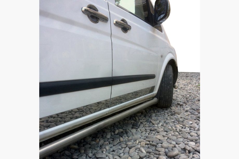 Mercedes Viano 2004-2014 Door moldings stainless steel (8 pcs, for door edge) Image