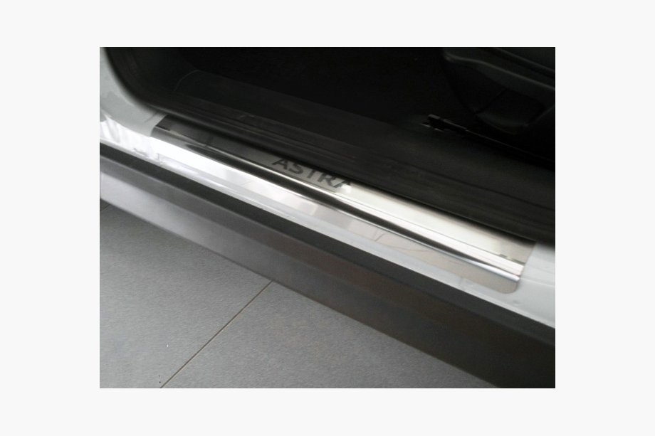 Opel Astra G classic 1998-2012 Door Sill Covers Nataniko (4 pcs, Stainless Steel) Image