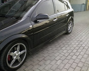 Opel Astra H 2004-2013 Side Skirts HB (primed for painting) photo 1