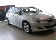 Opel Astra J 2009-2015 Side Skirts HB/SW (primed for painting) photo 3