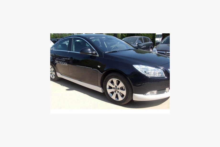 Opel Insignia 2008-2017 Side Skirts (primed for painting) Photo 2