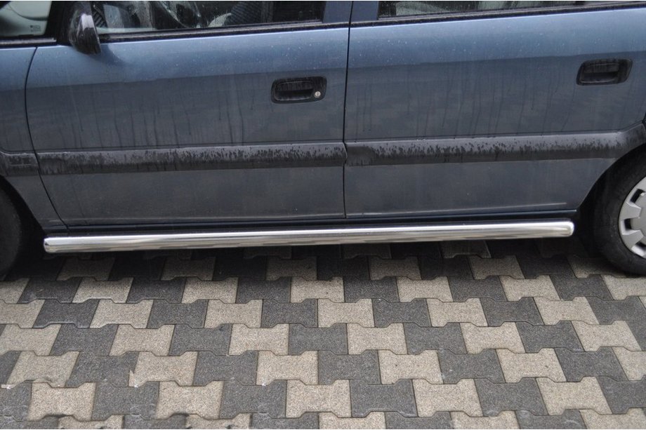 Opel Zafira B 2005–2011 Side Pipes (2 pcs, Stainless Steel) Image