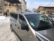 Renault Trafic 2015- Chrome Roof Rails Short, Plastic Feet photo 2