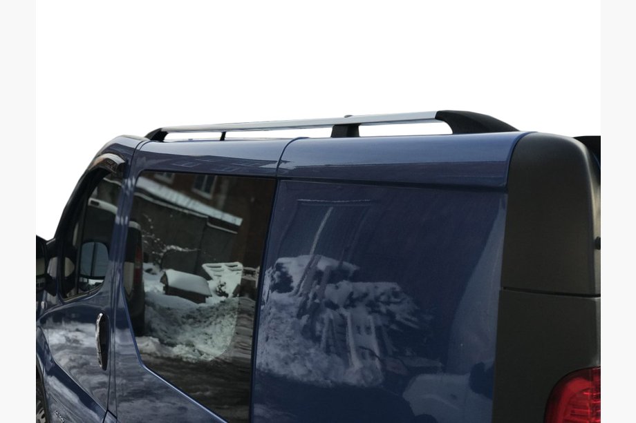Opel Vivaro 2001–2015 Roof Rails Chrome (Plastic Feet) Image