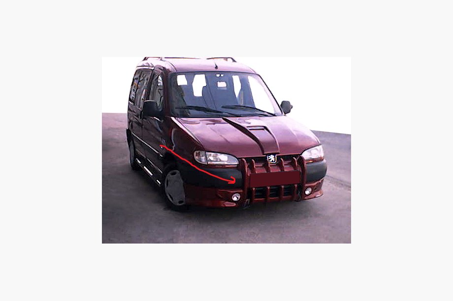 Peugeot Partner 1996-2008 Front Bumper Lip Fangs (primed for painting) Image