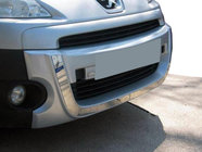 Peugeot Partner Tepee 2008-2018 Front lip (primed for painting) photo 2